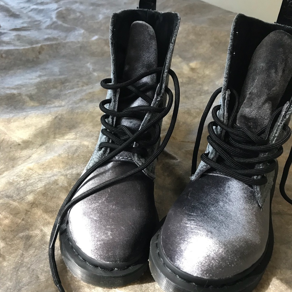 Dr.Martens Boots